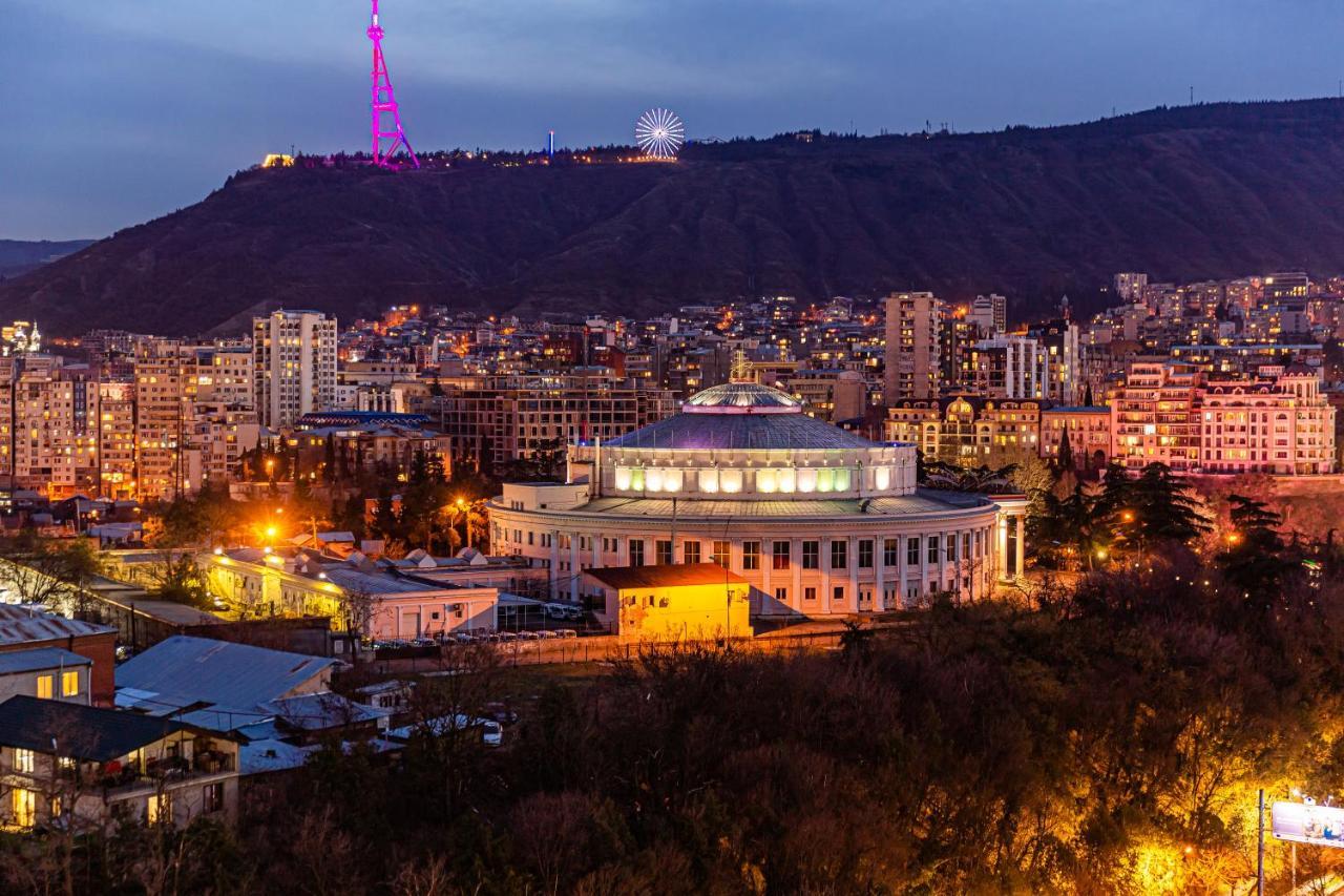 Meta Business Hotel By King David Tbilisi Exterior photo